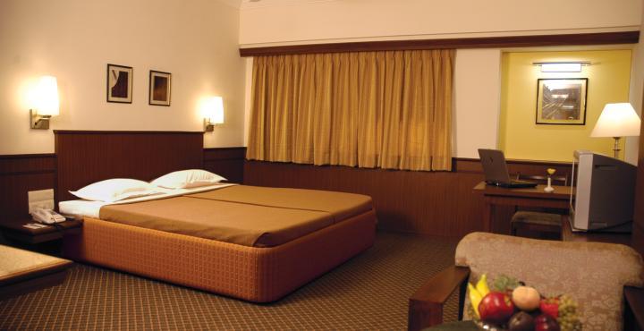 โฮเต็ล สกายลอน Hotel อาเมดาบัด ภายนอก รูปภาพ